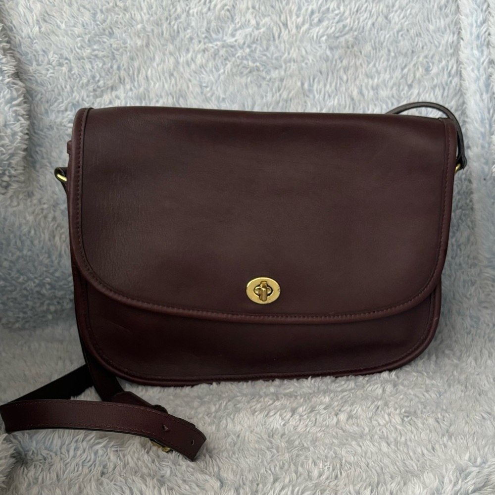 Vintage Coach City Bag